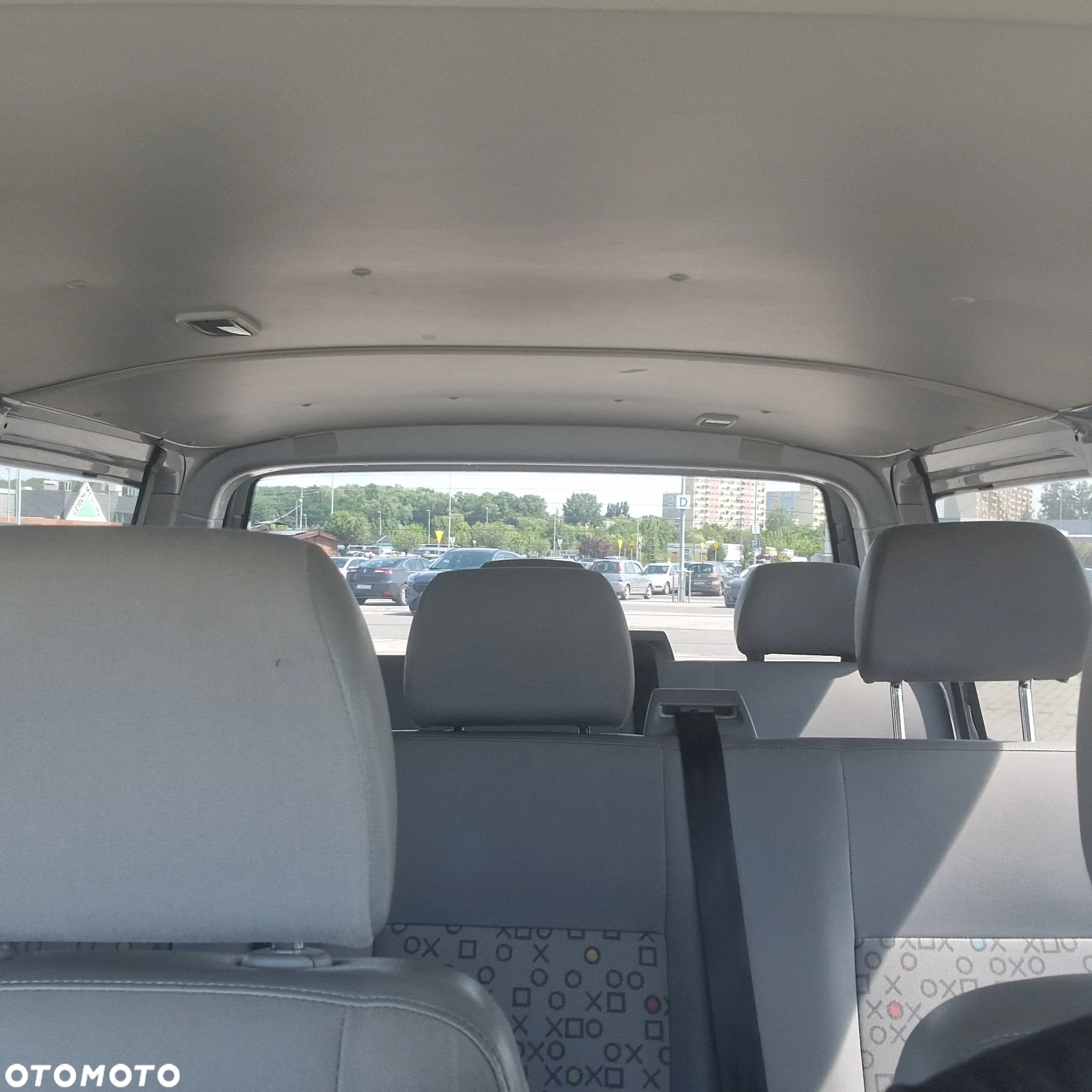 Volkswagen Transporter T5 TDI L1H1 - 17