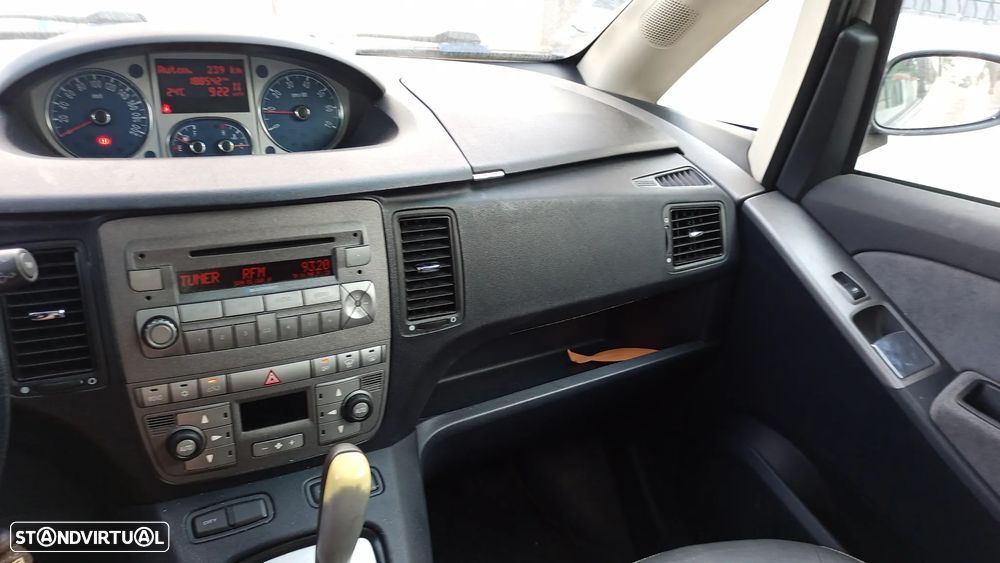 Lancia Musa 1.3 16V M-jet Oro DFN - 6
