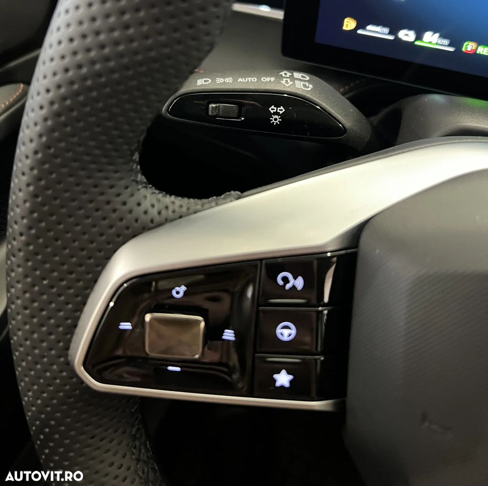 MG EHS 1.5 T-GDi AT PHEV Excite - 16