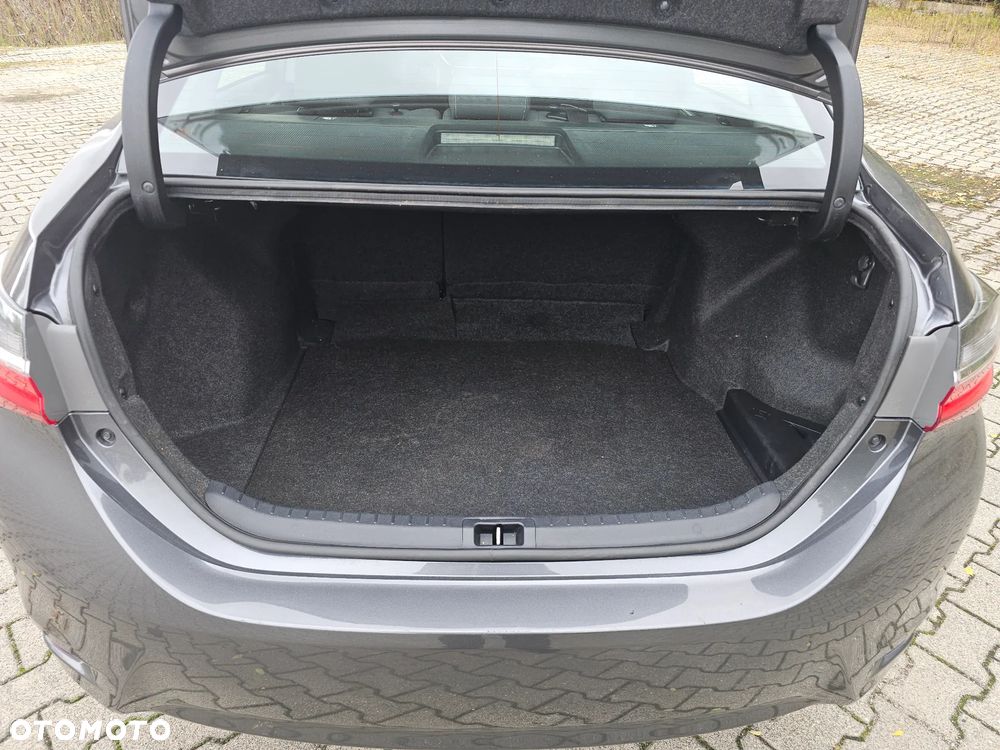 Toyota Corolla 1.6 Active - 9