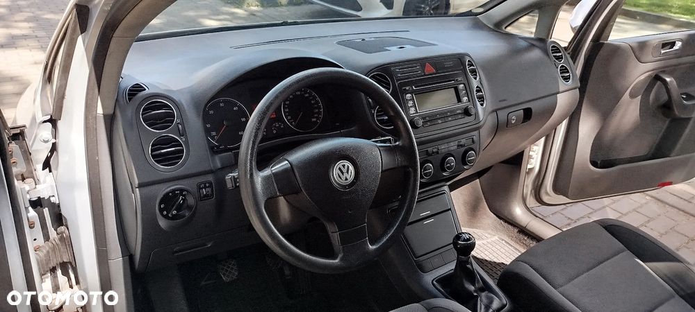 Volkswagen Golf Plus - 14