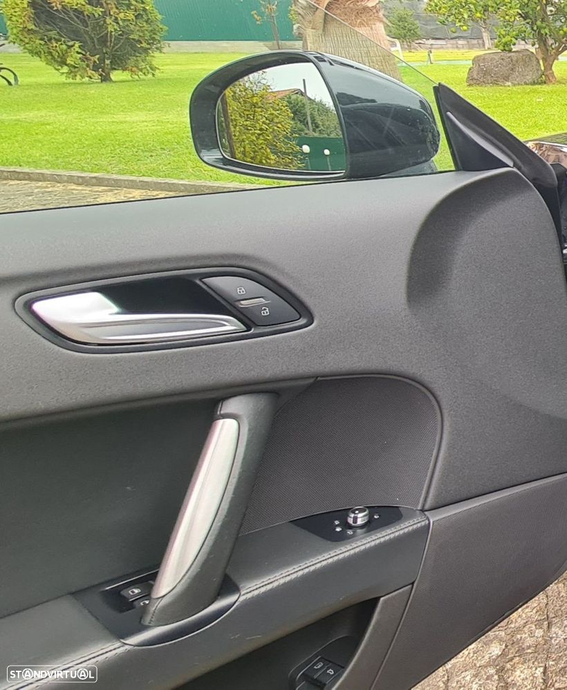 Audi TT Coupé 1.8 TFSI S-line - 26