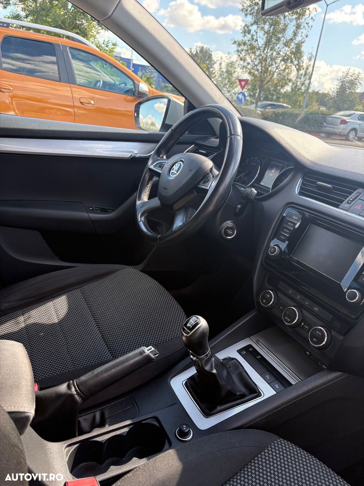 Skoda Octavia 1.6 TDI GREENLINE - 5