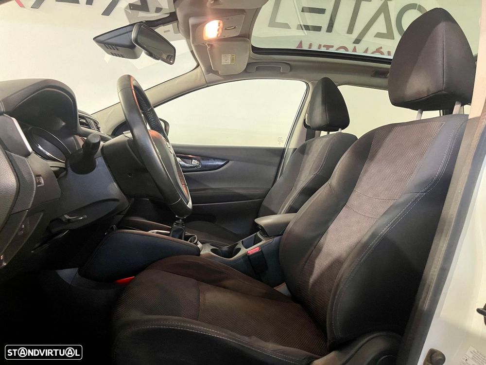 Nissan Qashqai 1.5 dCi N-Connecta - 16