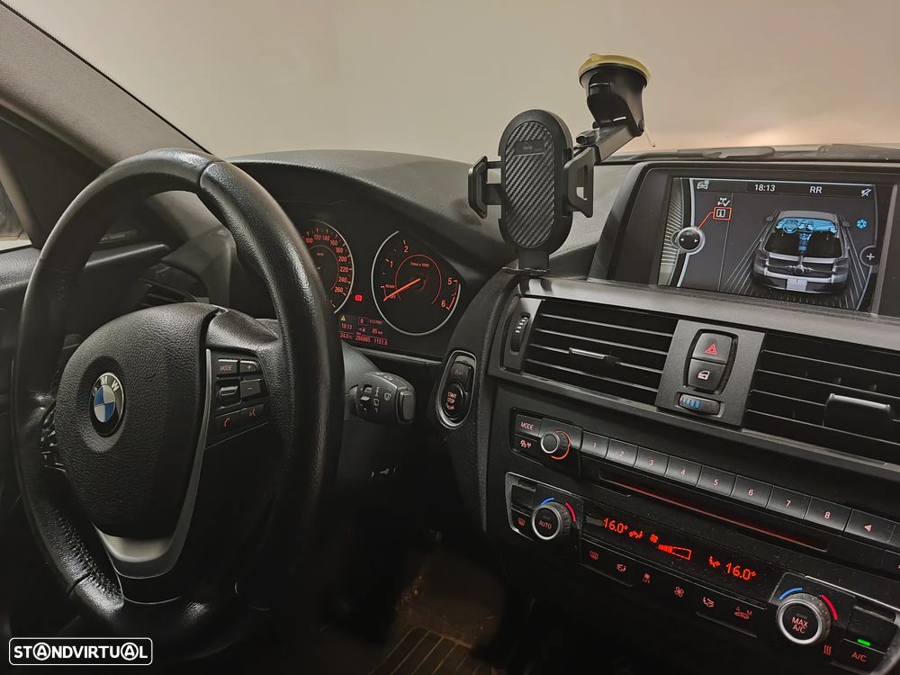 BMW 116 d EfficientDynamics - 4