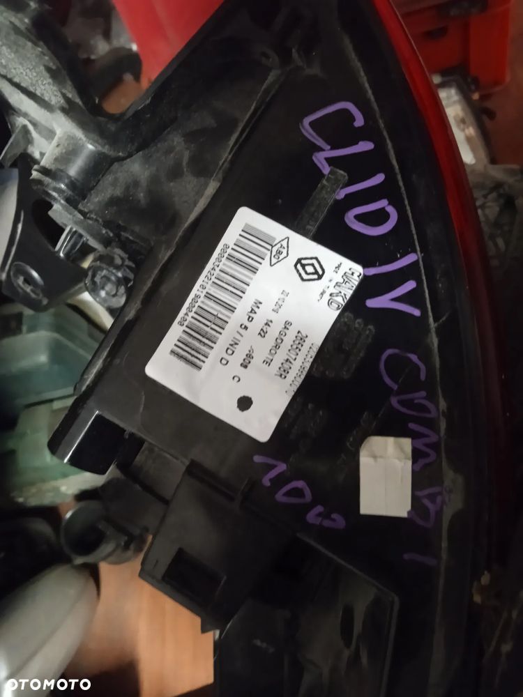 LAMPA TYLNA PRAWA RENAULT CLIO IV KOMBI USZKODZONA - 6