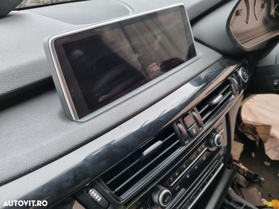 display navigatie bmw x5 f15 impecabil - 2