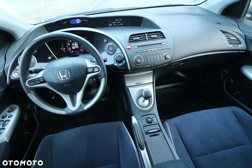 Honda Civic 1.8i-VTEC Comfort - 10