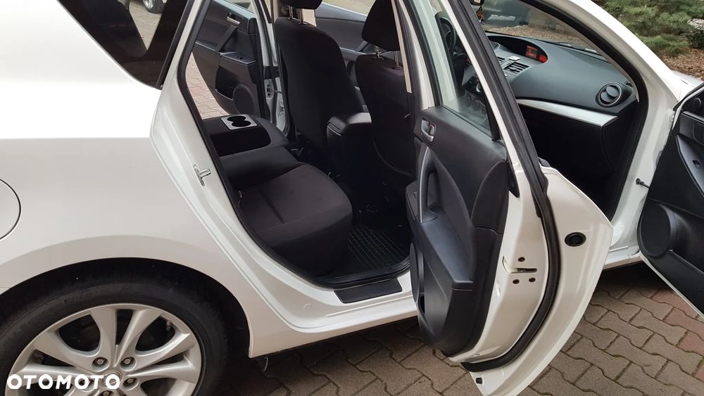 Mazda 3 1.6 Exclusive EU5 - 21