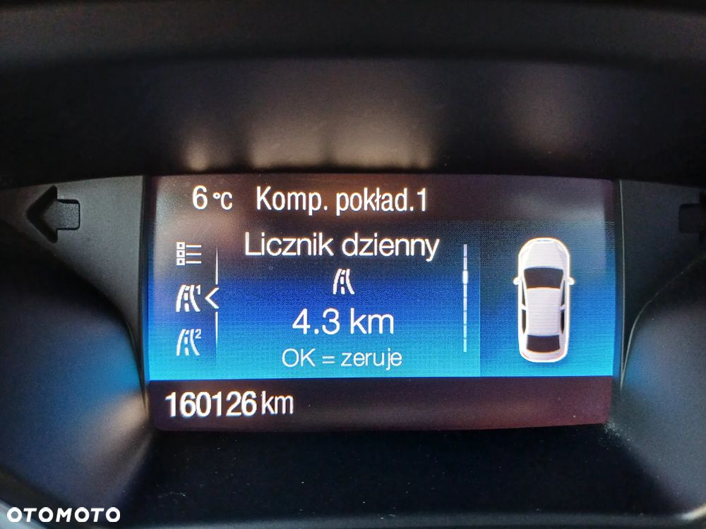 Ford Kuga 2.0 TDCi 2x4 Vignale - 16