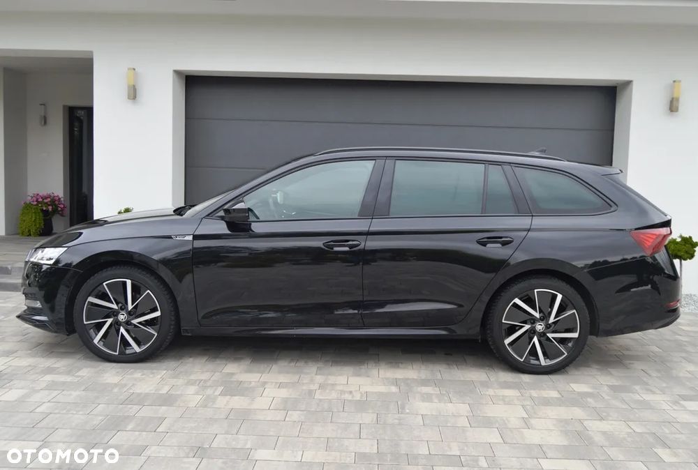 Skoda Octavia 1.5 TSI e-TEC DSG Sportline - 4