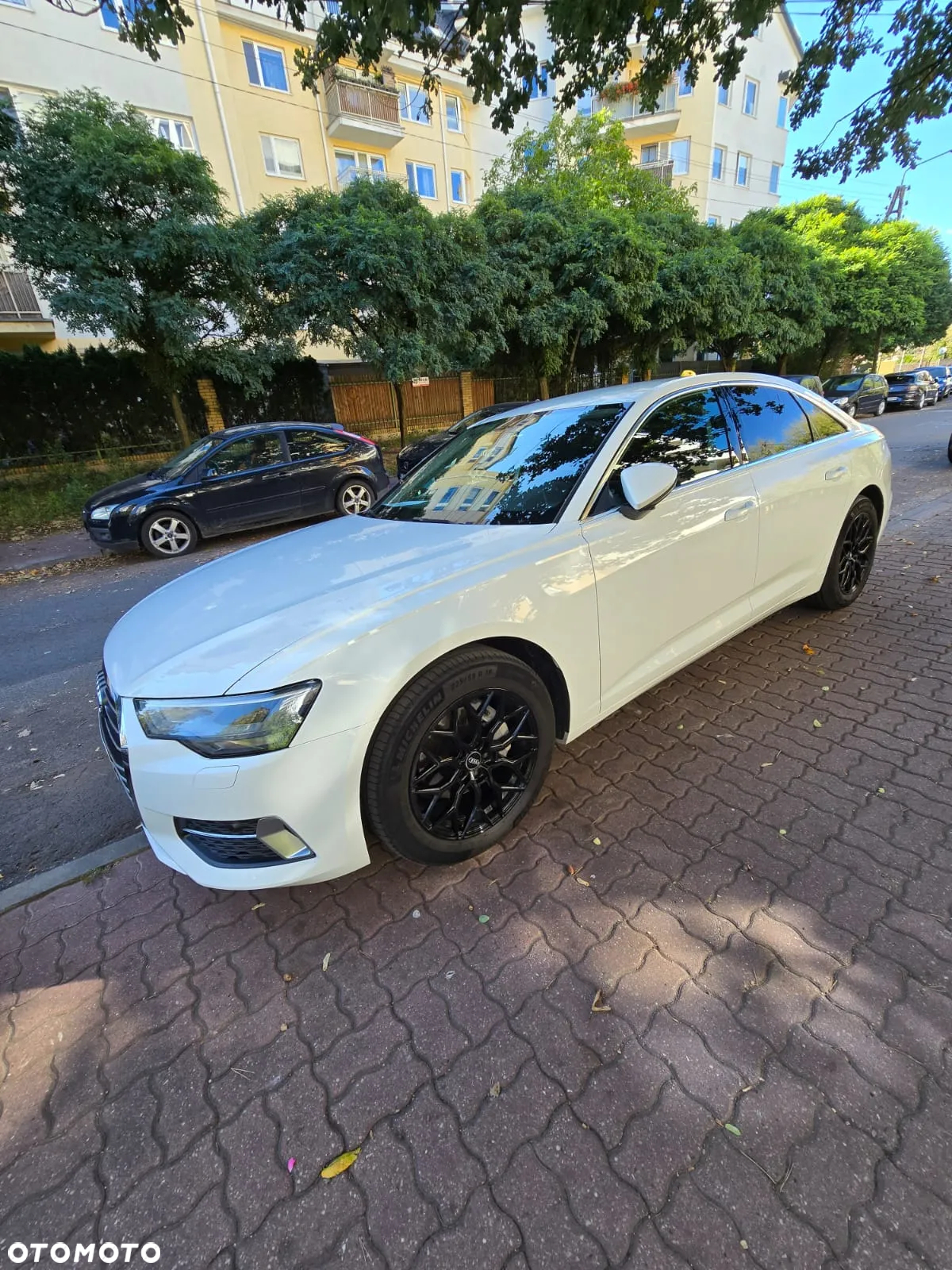 Audi A6 - 4