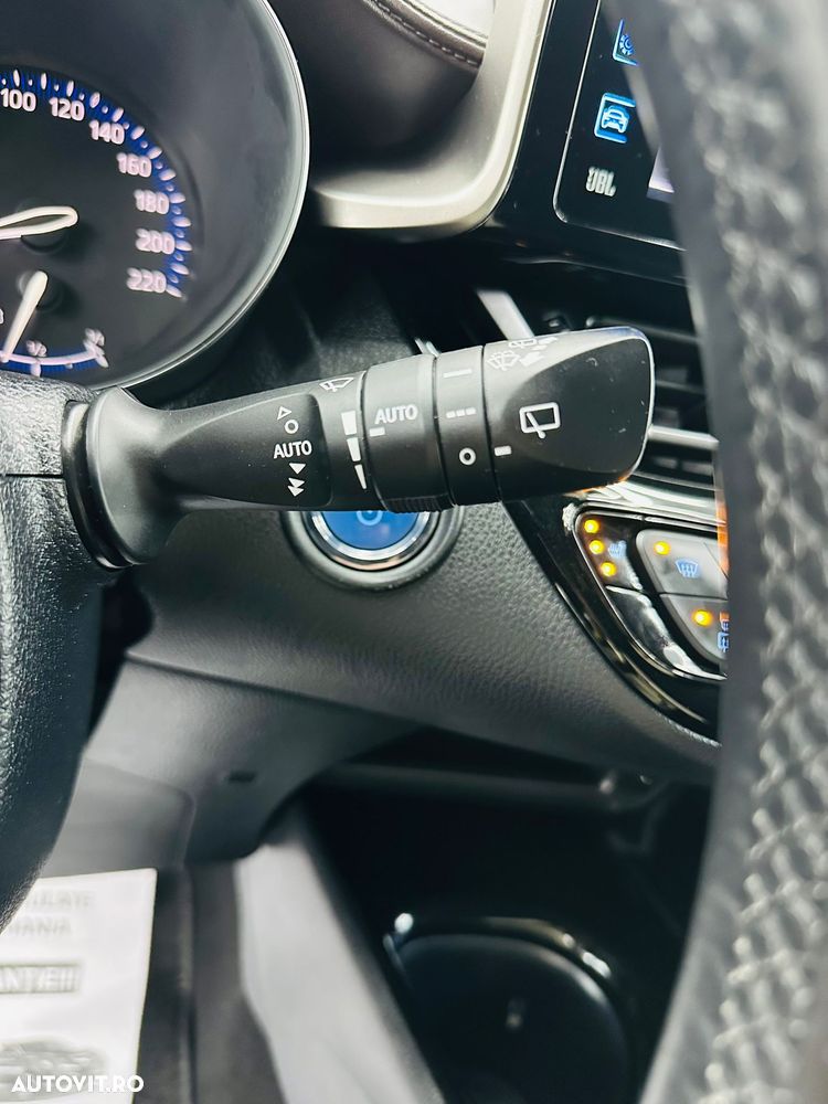 Toyota C-HR - 30
