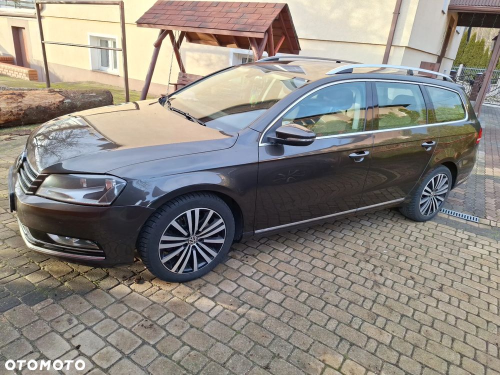 Volkswagen Passat 2.0 TDI Comfortline DSG - 3