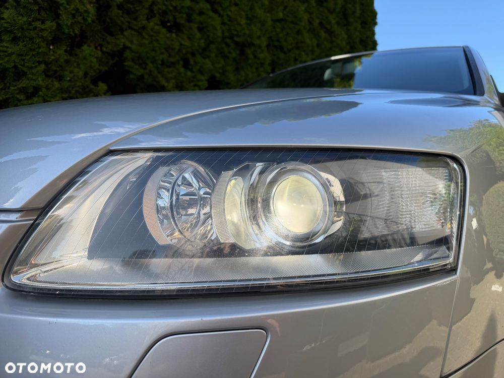 Audi A6 Avant 2.0 TDI Multitronic - 28