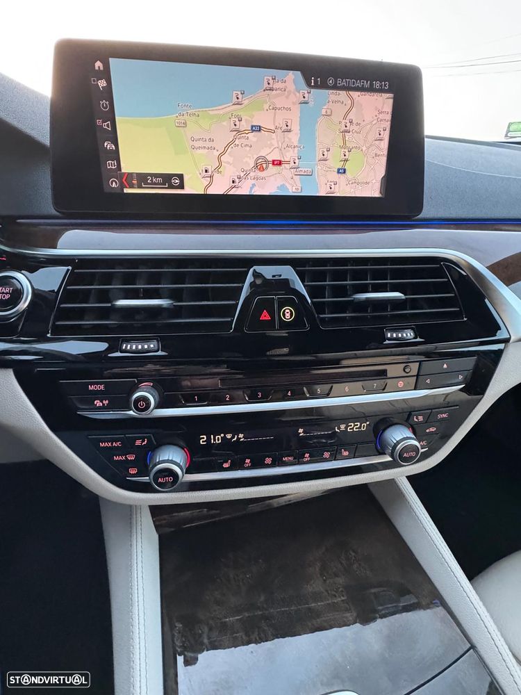 BMW 530 e iPerformance Pack M - 24