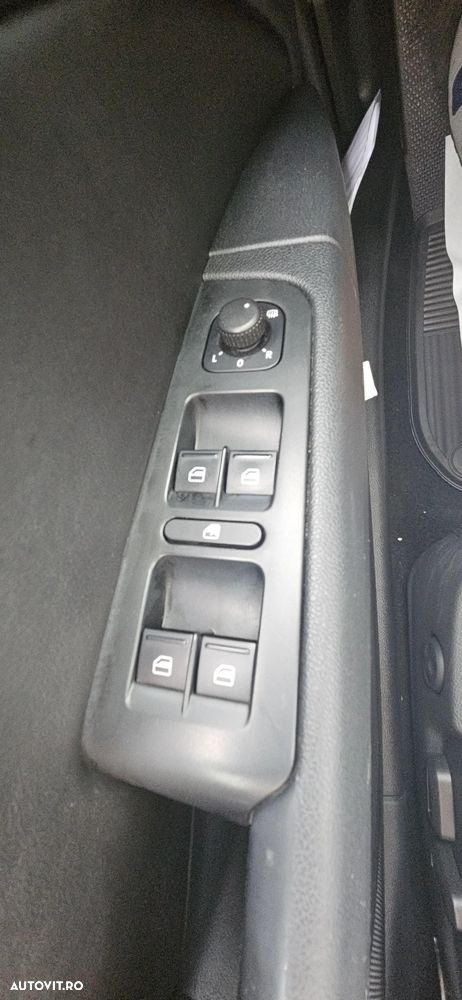 Skoda Superb 2.0 TDI 4X4 Elegance - 11