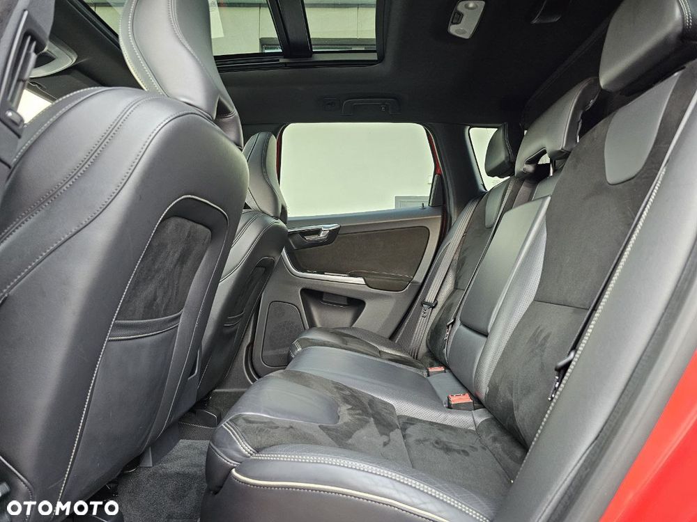 Volvo XC 60 D3 R-Design - 28