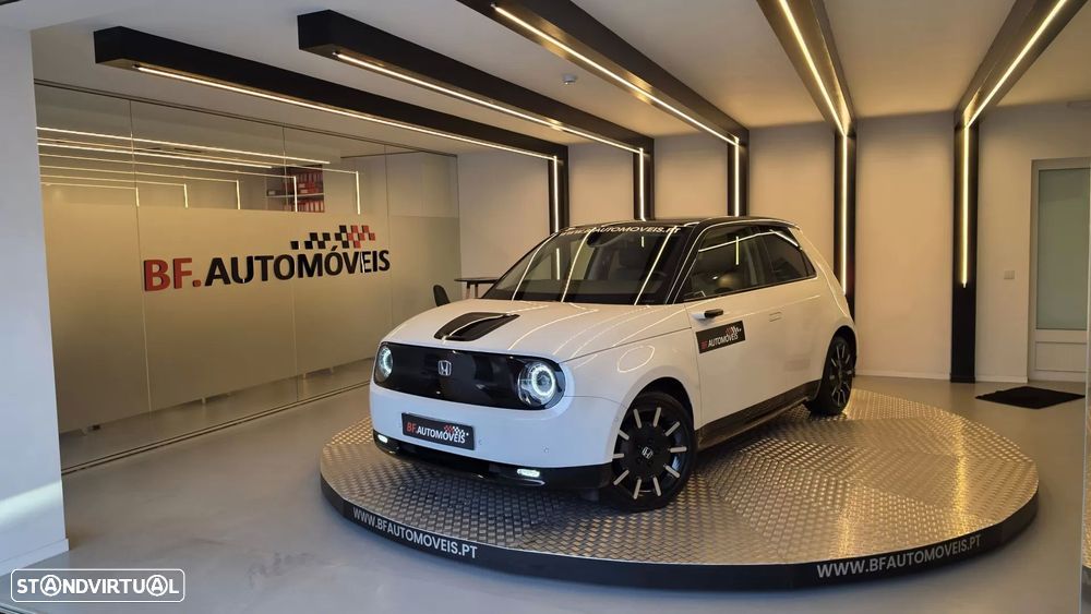 Honda e Advance (17") - 12