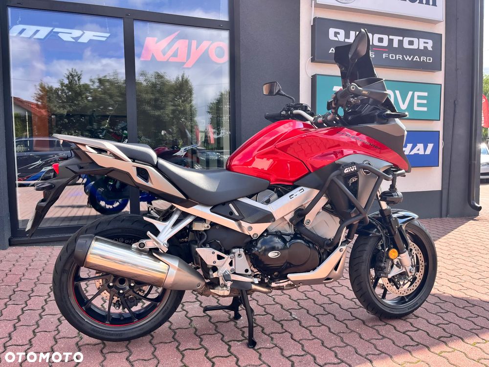 Honda VFR - 3