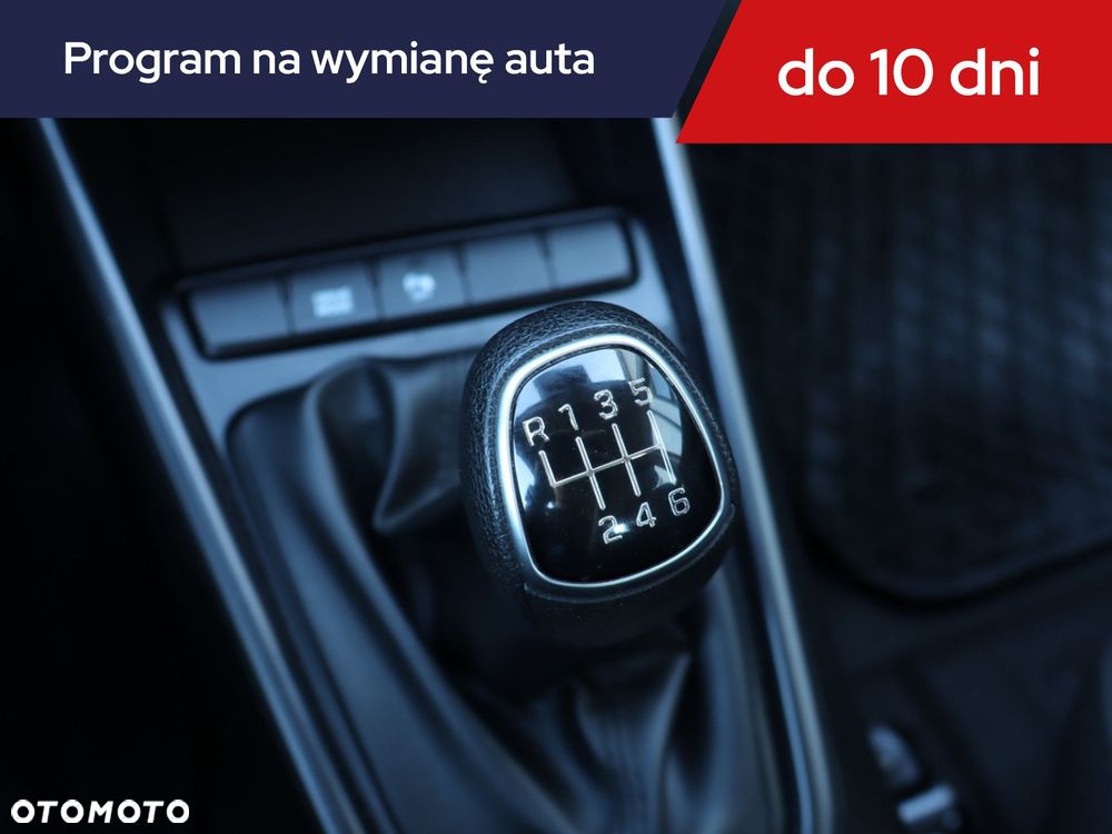 Hyundai i20 - 18