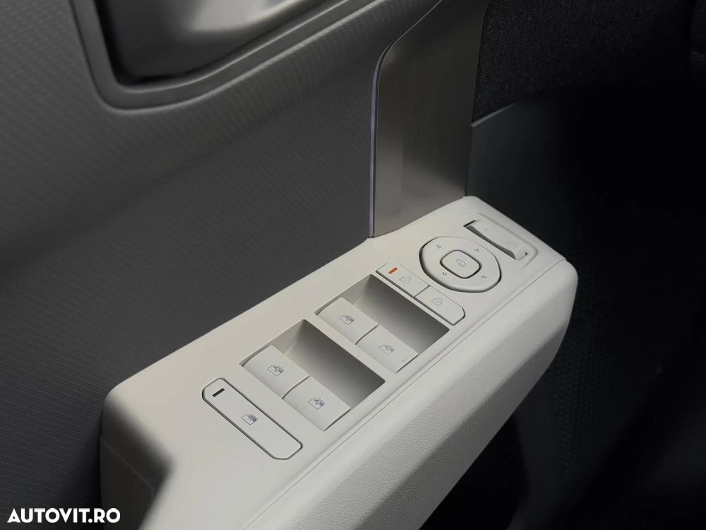 Kia EV3 81.4 kWh 4x2 AT GT Line - 28