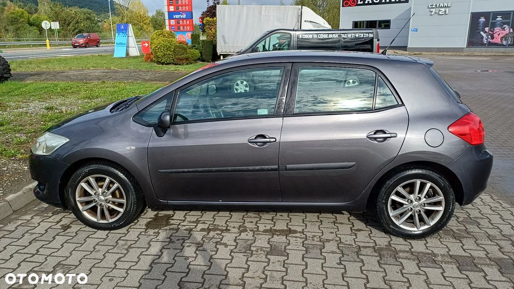 Toyota Auris 1.6 Premium - 7