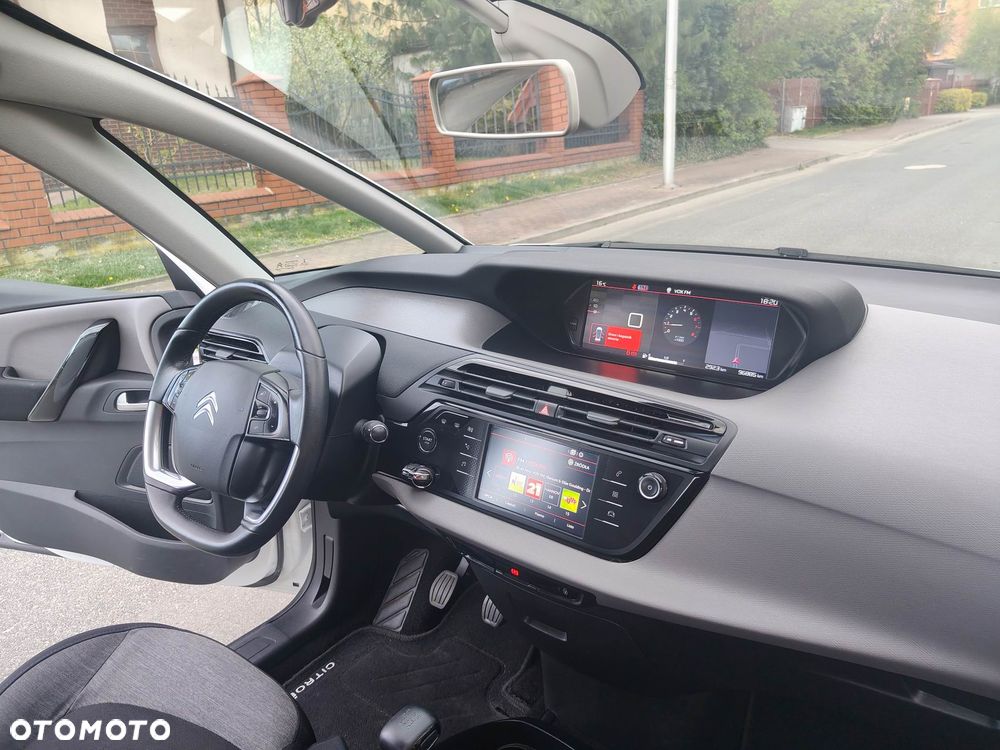 Citroën C4 Picasso PureTech 130 Stop&Start SHINE - 23