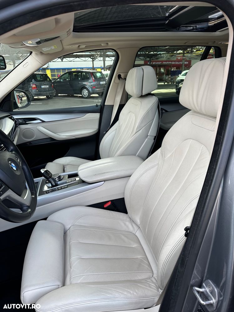 BMW X5 xDrive25d Sport-Aut. - 7