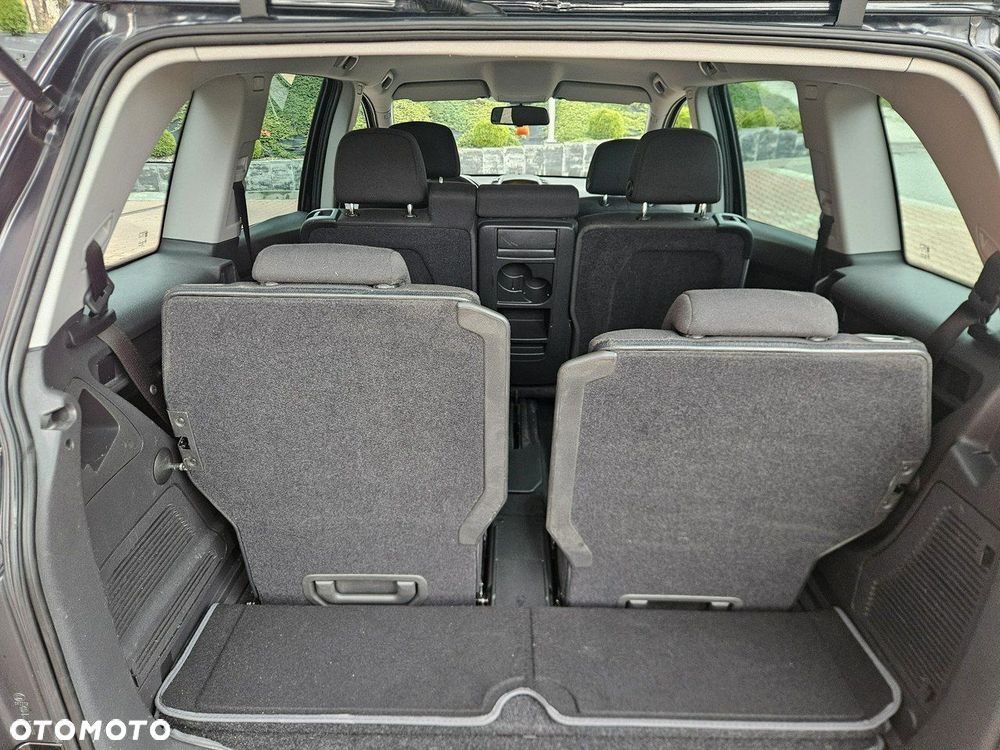 Opel Zafira - 31