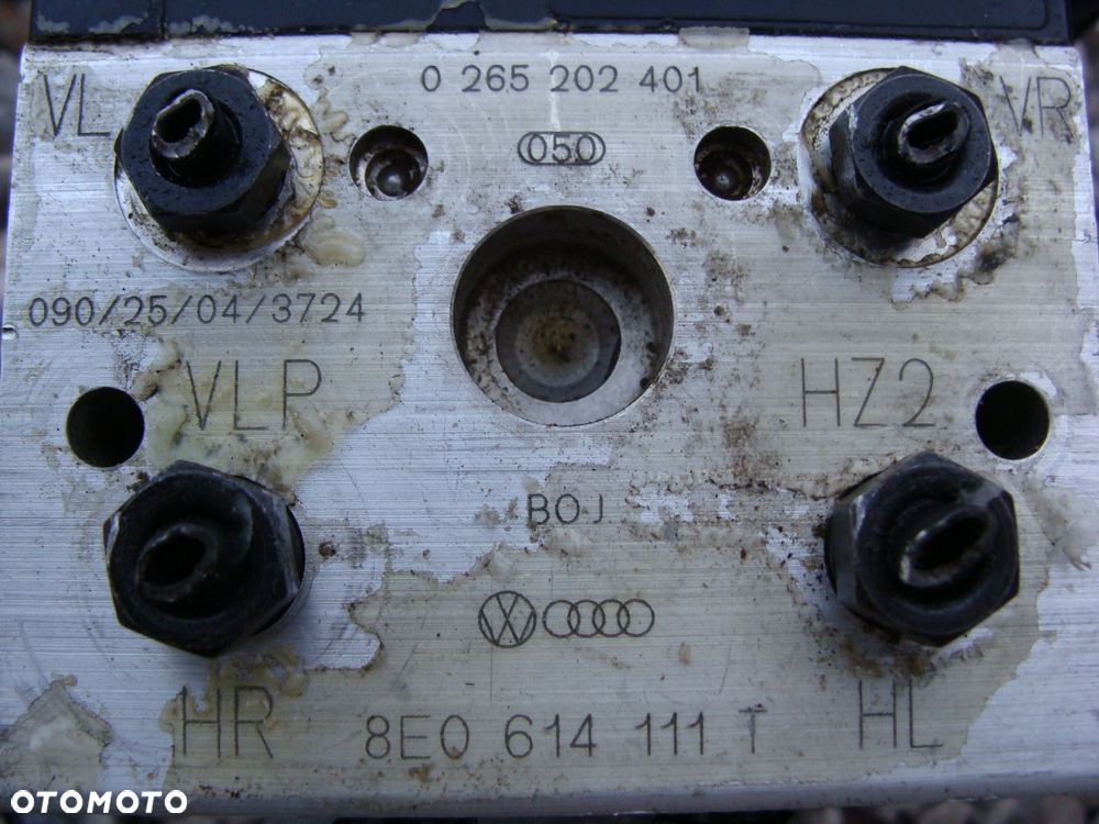 abs audi a4 a6 passat b5 8e0614111t !! - 4