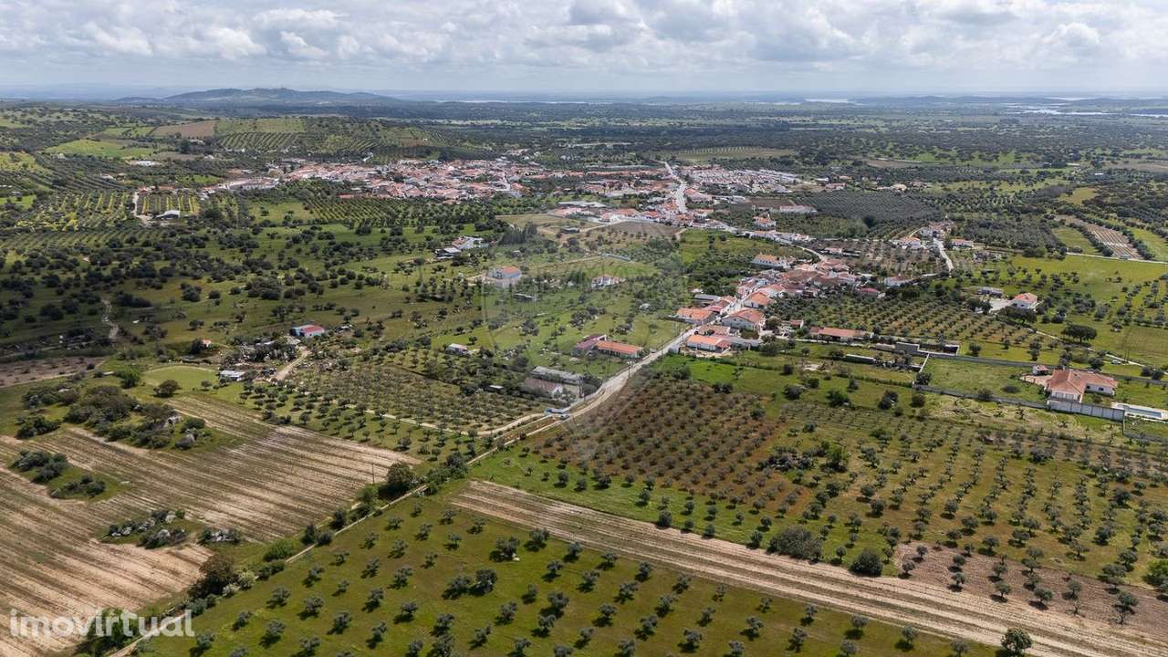 Terreno  para venda - Grande imagem: 2/6