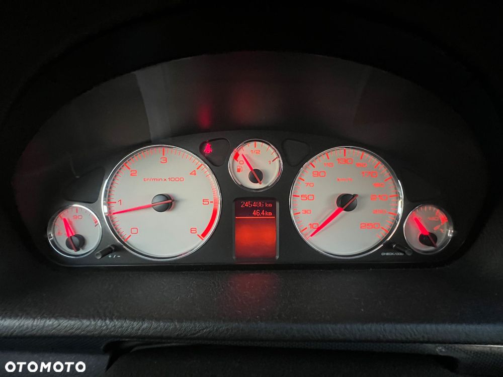 Peugeot 407 2.0 HDi Premium - 5