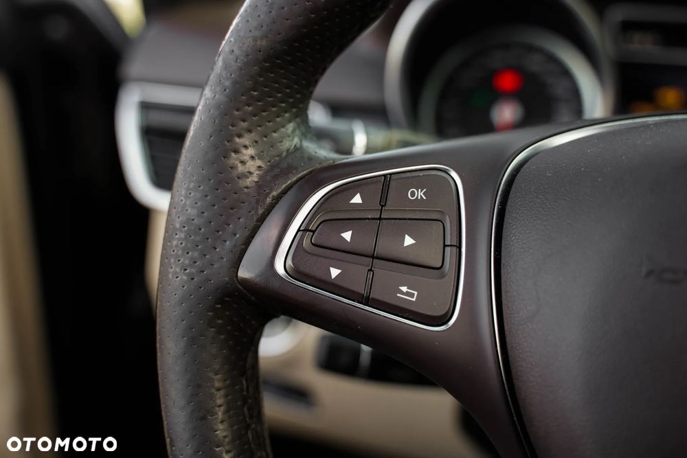 Mercedes-Benz GLE 350 d 4-Matic - 23