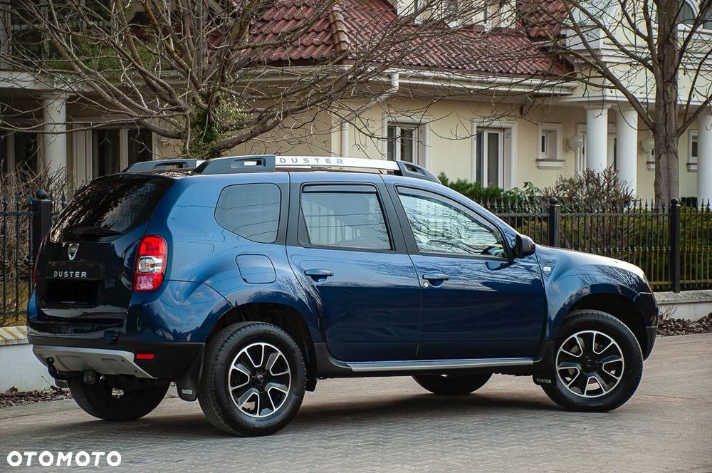 Dacia Duster dCi 110 FAP 4x2 EDC Blackshadow - 9