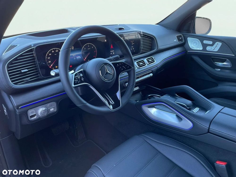 Mercedes-Benz GLE - 11