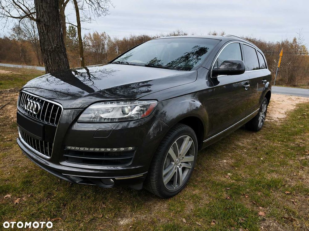 Audi Q7 - 1