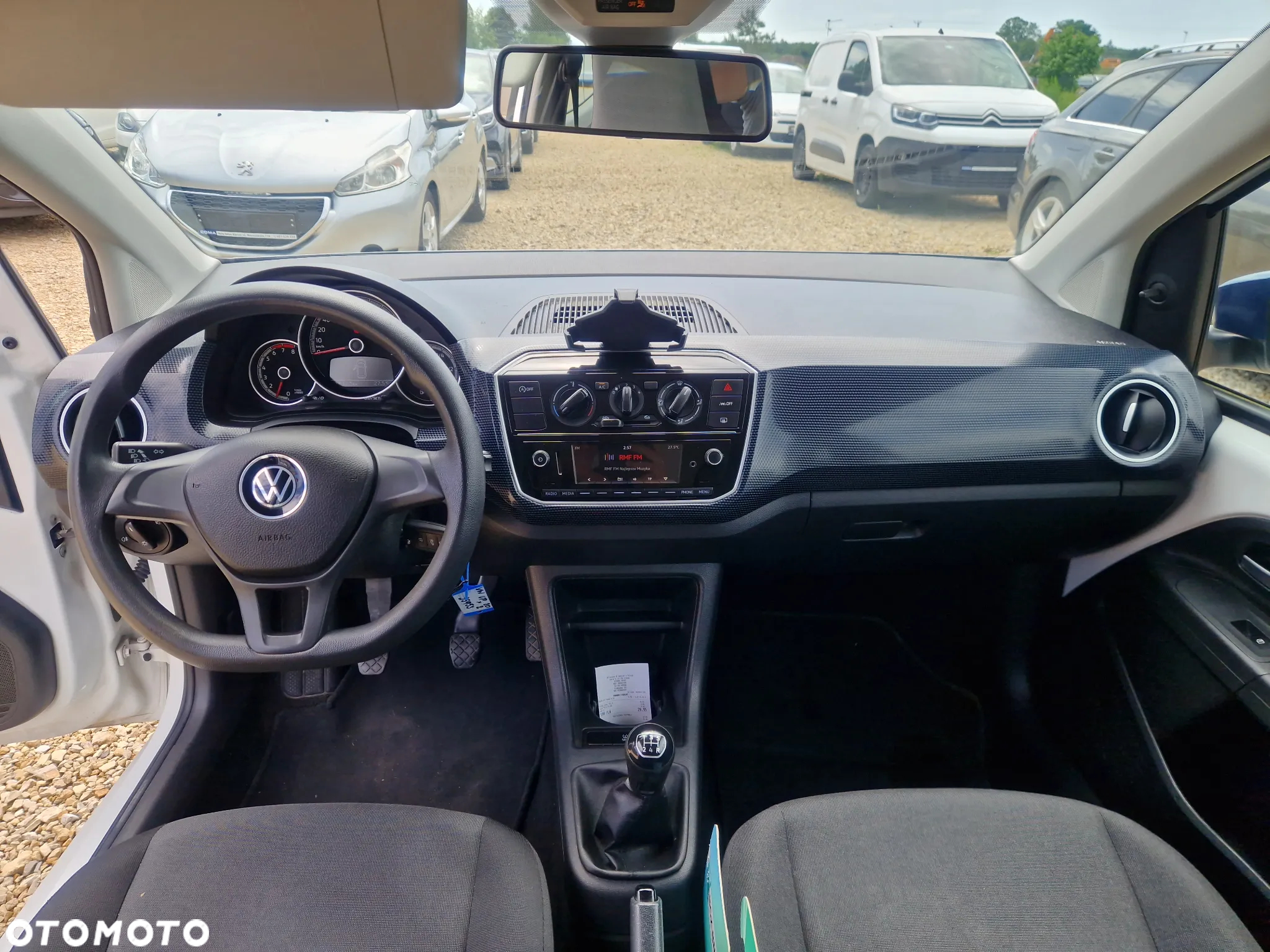 Volkswagen up! (BlueMotion Technology) move - 15