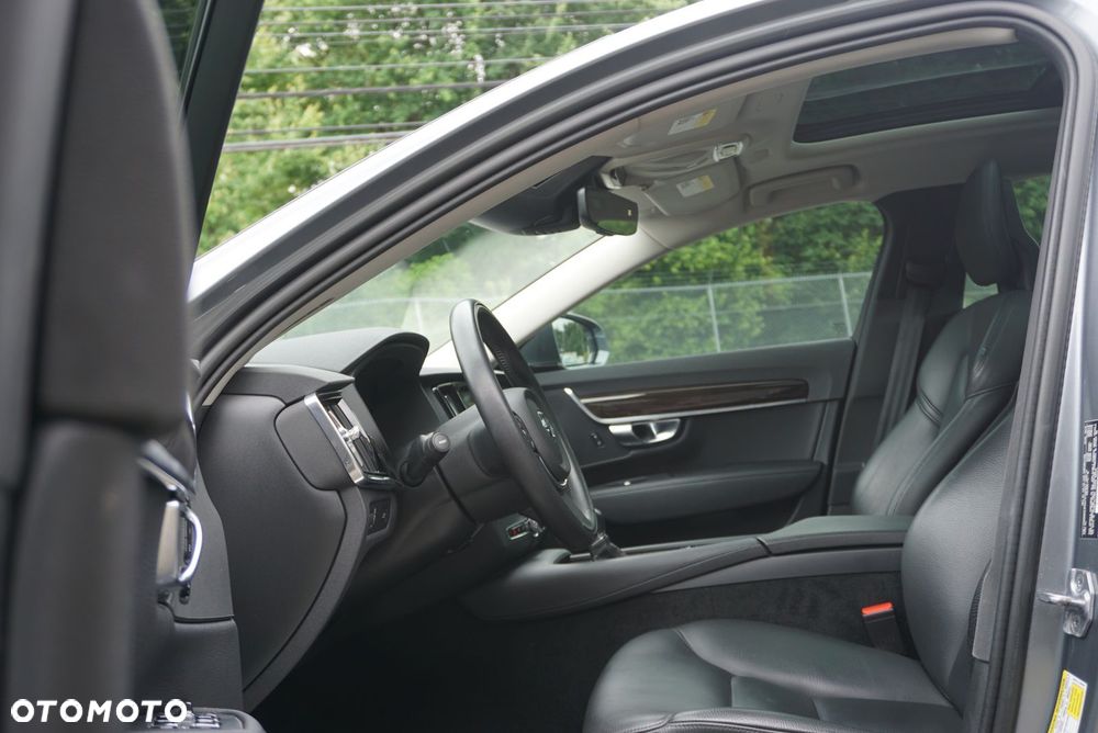 Volvo S90 T6 AWD Momentum - 10