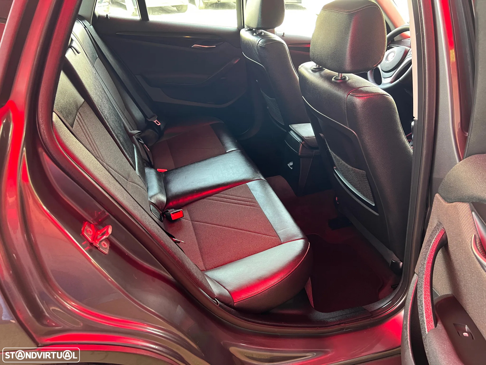 BMW X1 16 d sDrive - 14