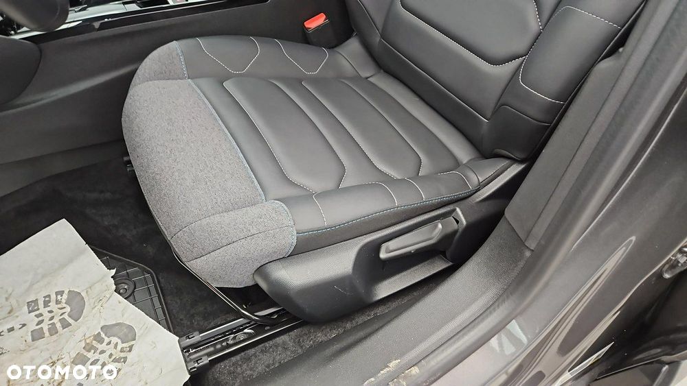 Citroën C4X 1.2 PureTech Shine S&S EAT8 - 17