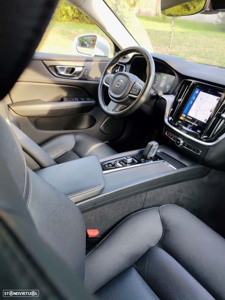Volvo V60 2.0 B4 Inscription Geartronic - 13