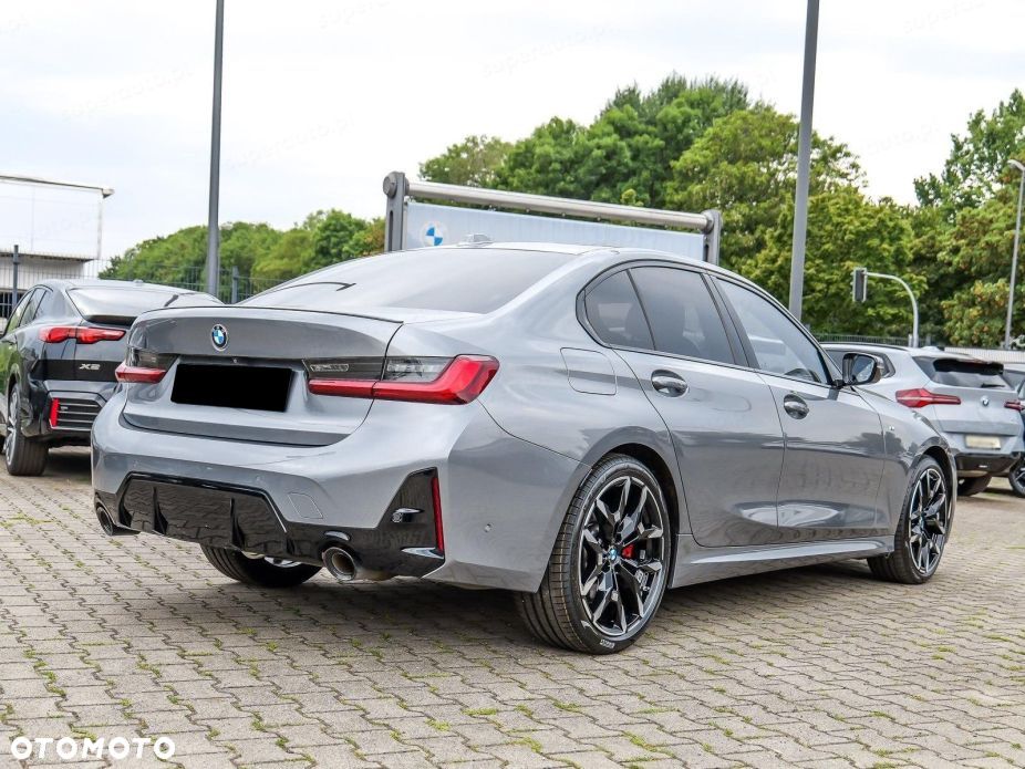 BMW Seria 3 330i xDrive M Sport sport - 6