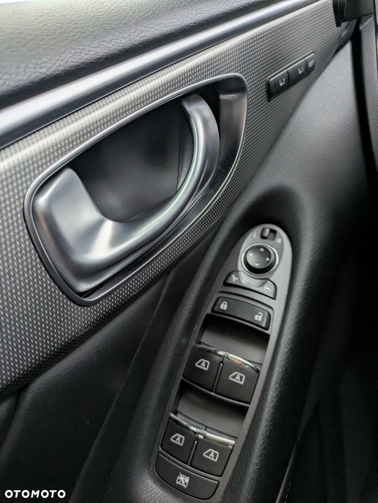 Infiniti Q50 Q50S Hybrid Sport Tech AWD - 12