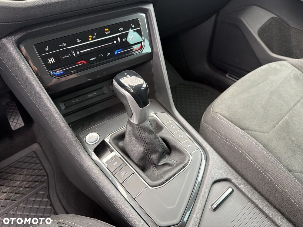 Volkswagen Tiguan - 15