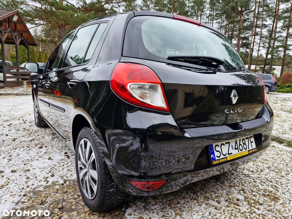 Renault Clio 1.2 16V 75 Dynamique - 3