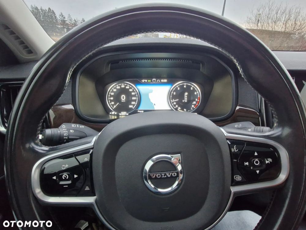 Volvo S90 T5 Momentum - 6