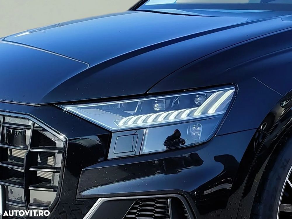 Audi Q8 - 9
