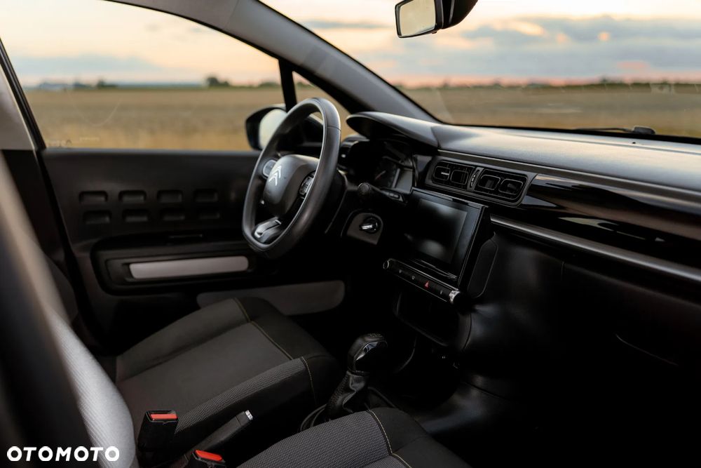 Citroën C3 1.2 PureTech Shine - 30