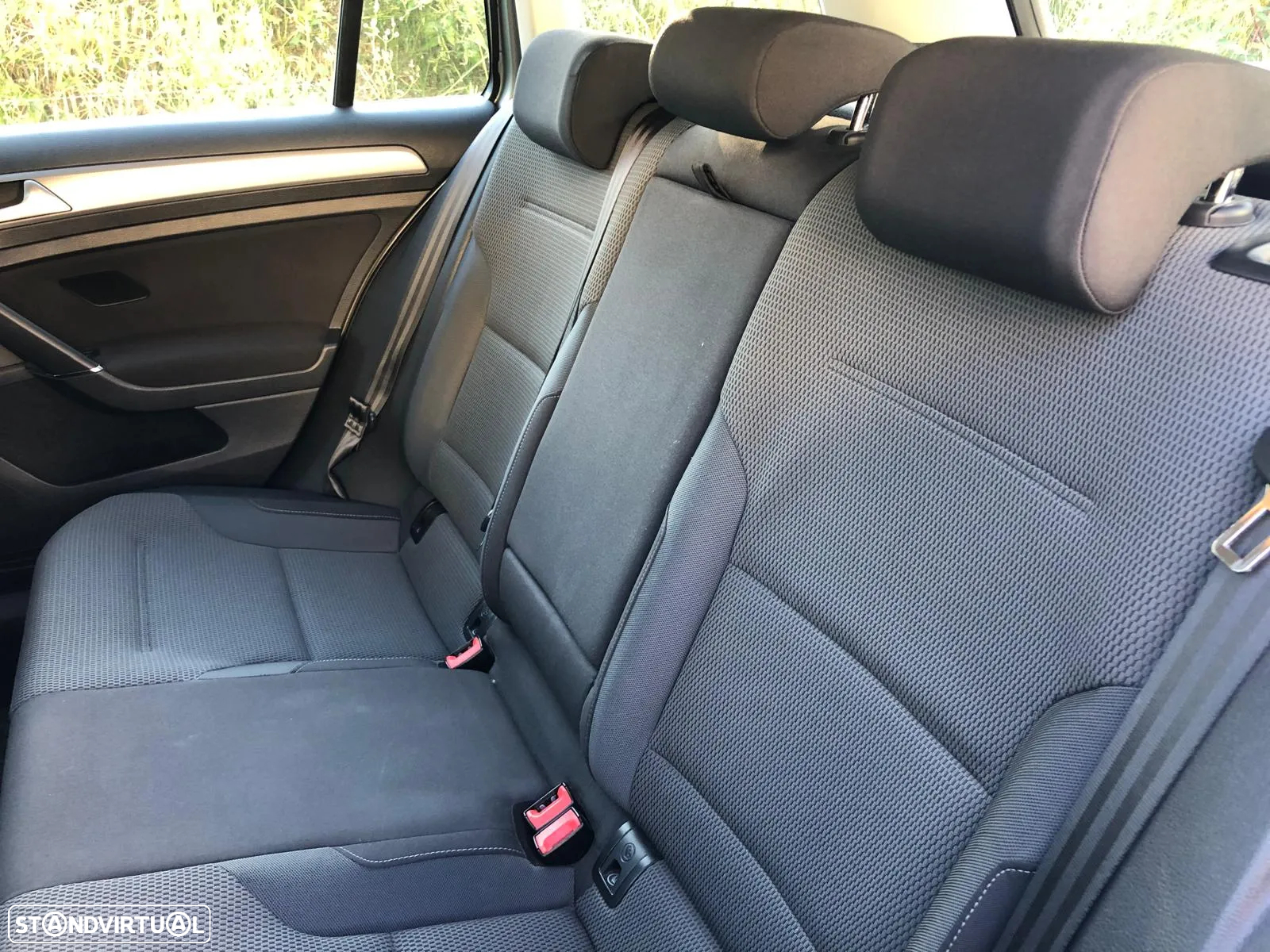VW Golf Variant 1.6 TDi Confortline - 23